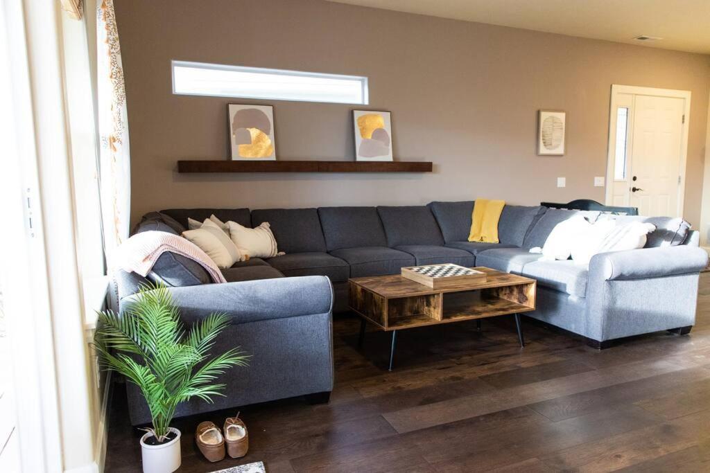 Sunserra Villa! Movie Room, Family Friendly, Bbqs, Pools, Free Golf! Quincy Exterior foto